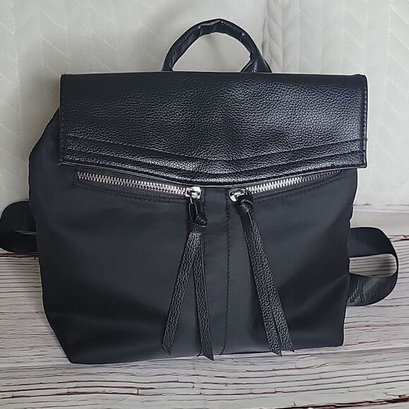 BOTKIER New York Black Small Backpack NWT - Picture 2 of 7